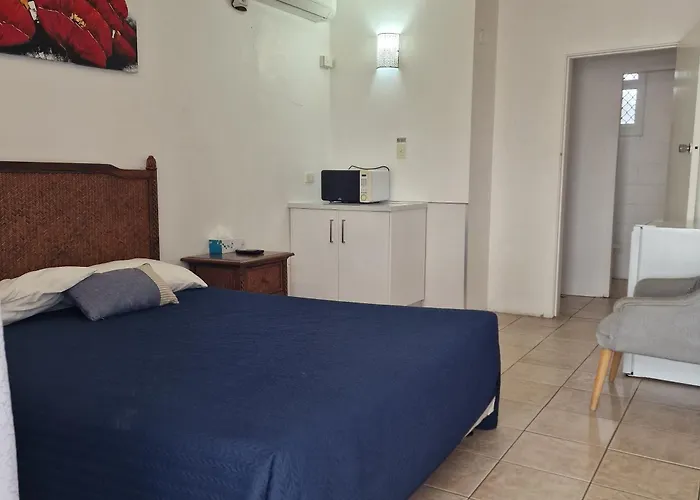 A1 Inn The City A1 Car Rentals